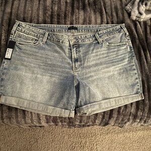 Sliver Jeans-Plus Blue Denim Shorts